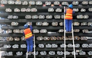 فولاد چین در تعطیلات روز کارگر: قیمت‌ها در نوسان